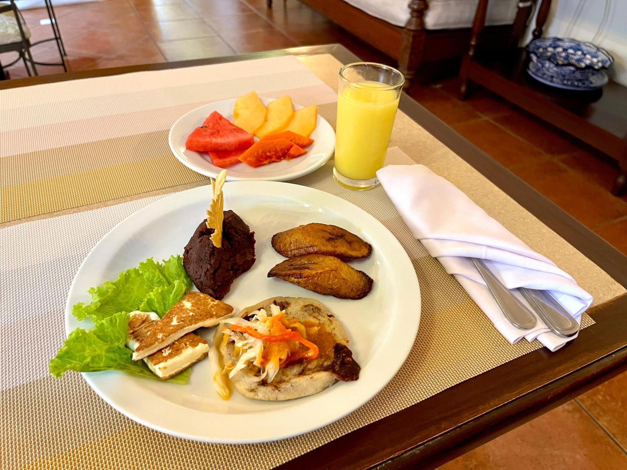 סאן סלבדור Hotel Villa Terra מראה חיצוני תמונה
